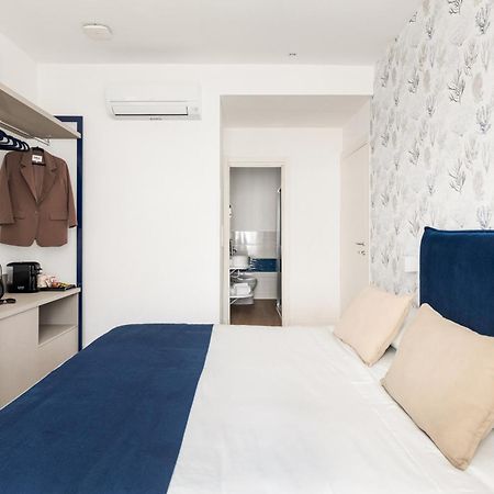 Yourhome - Blue Marina Rooms 소렌토 외부 사진