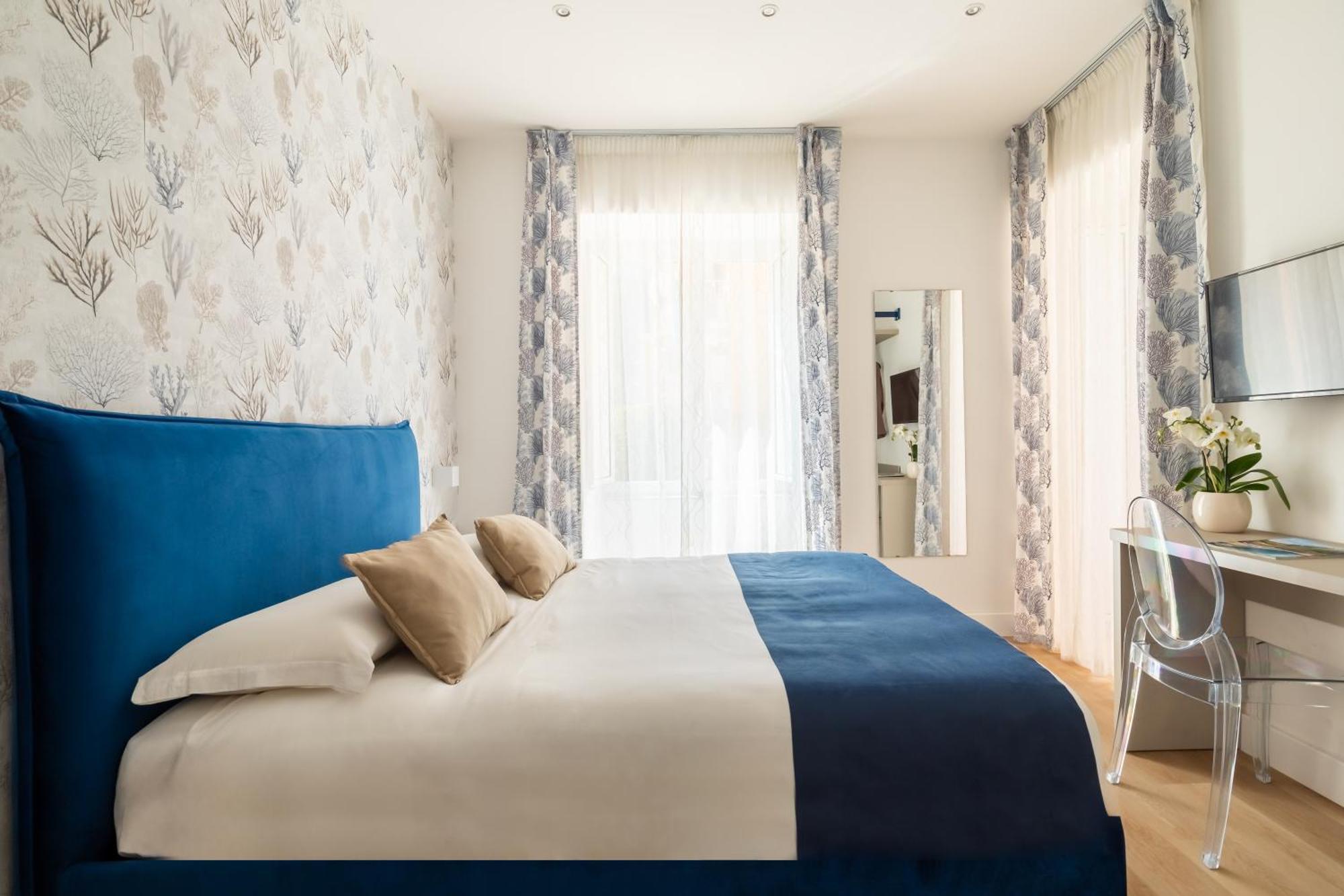 Yourhome - Blue Marina Rooms 소렌토 외부 사진