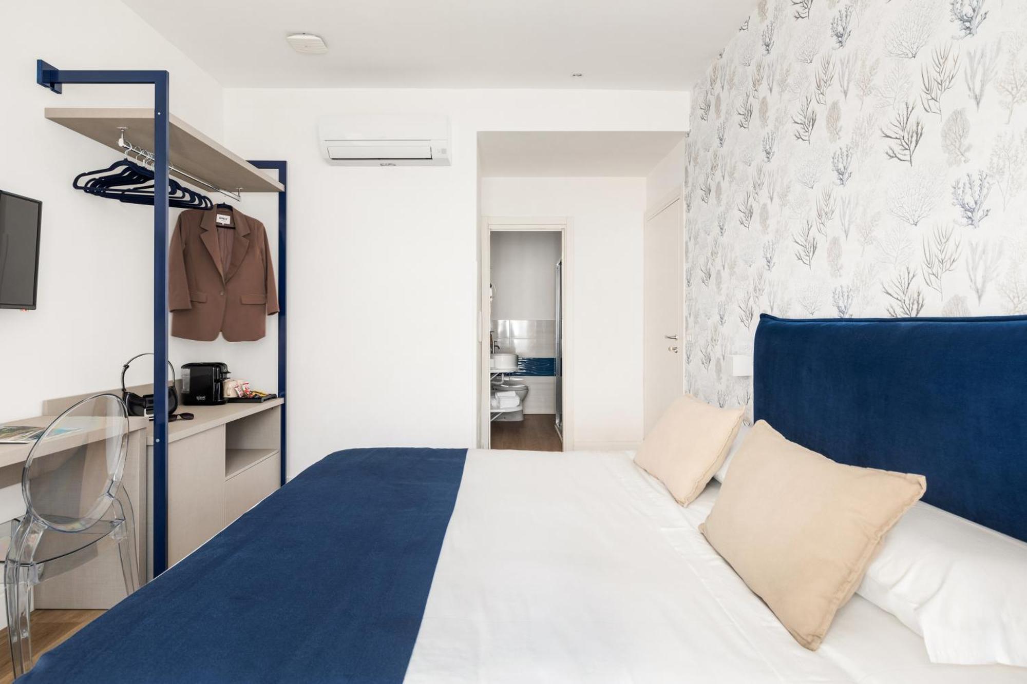 Yourhome - Blue Marina Rooms 소렌토 외부 사진